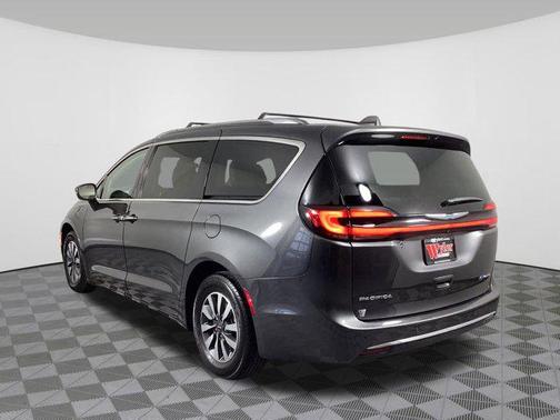 2021 Chrysler Pacifica Hybrid Touring L