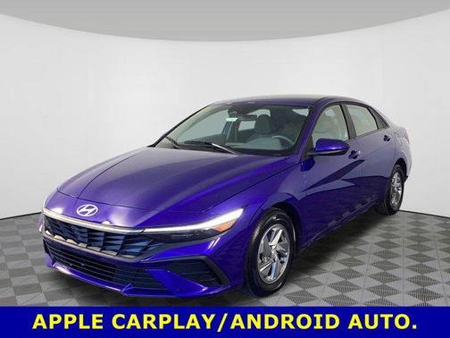 2025 Hyundai ELANTRA SE