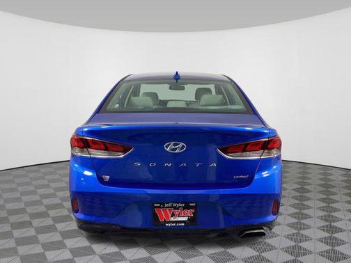 2018 Hyundai SONATA Limited