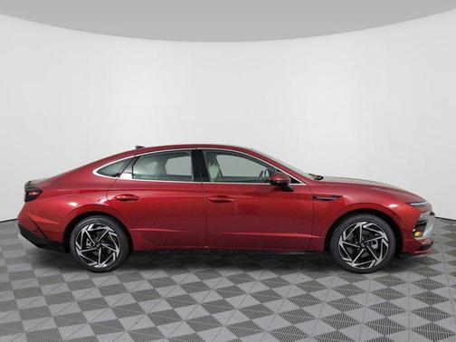 2026 Hyundai SONATA SEL