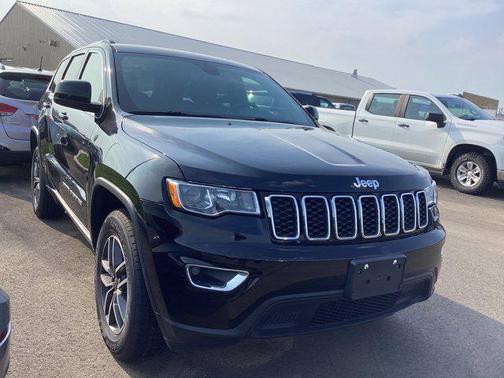 2019 Jeep Grand Cherokee Laredo