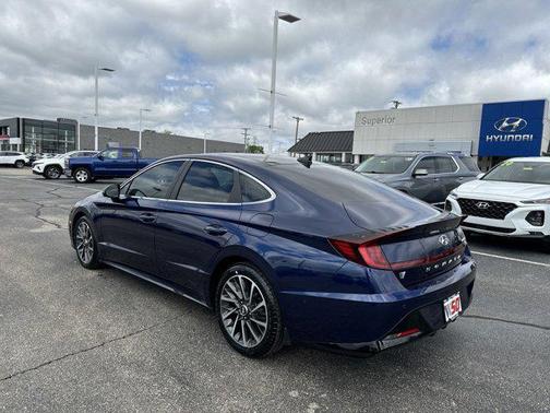 2022 Hyundai SONATA Limited