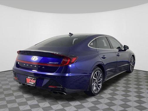 2022 Hyundai SONATA Limited