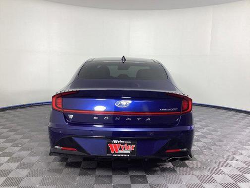 2022 Hyundai SONATA Limited