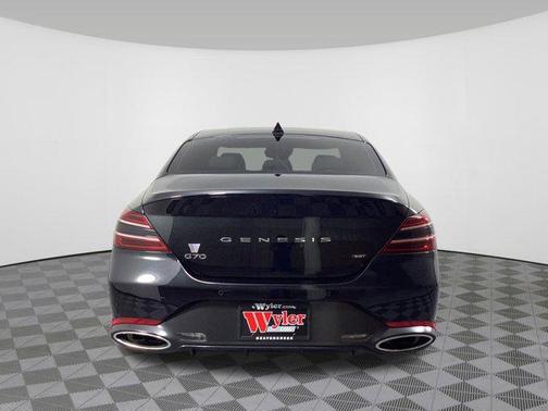 2023 Genesis G70 3.3T RWD