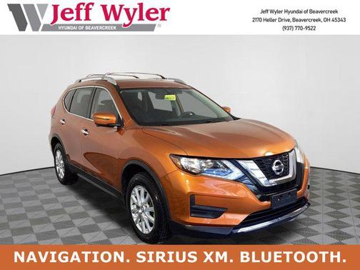 2017 Nissan Rogue SV