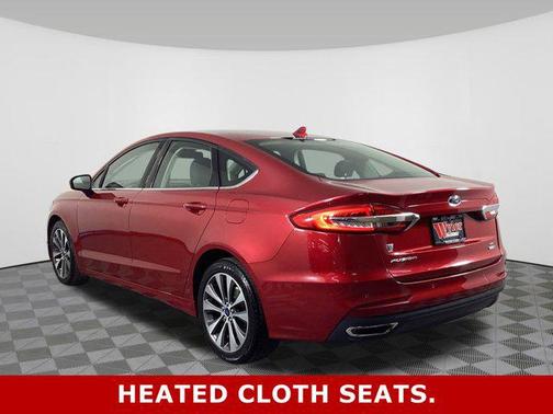 2020 Ford Fusion SE