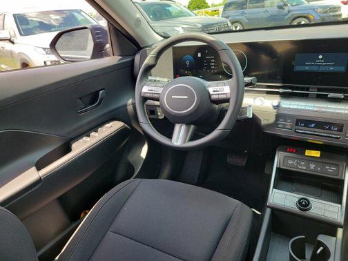 2025 Hyundai KONA SEL Convenience