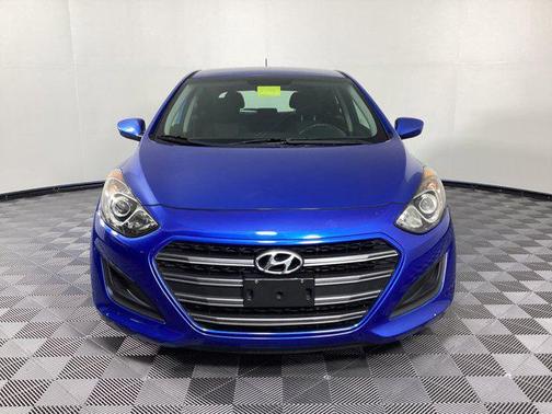 2017 Hyundai Elantra GT Base