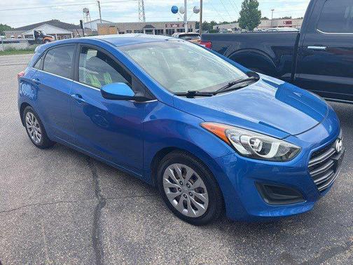 2017 Hyundai Elantra GT Base