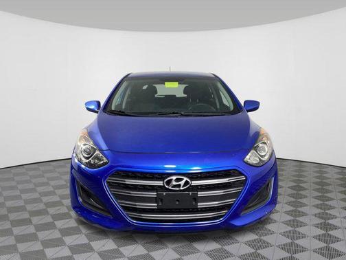 2017 Hyundai Elantra GT Base