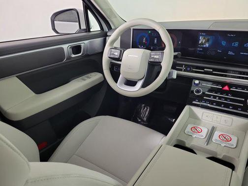 2025 Hyundai SANTA FE SE
