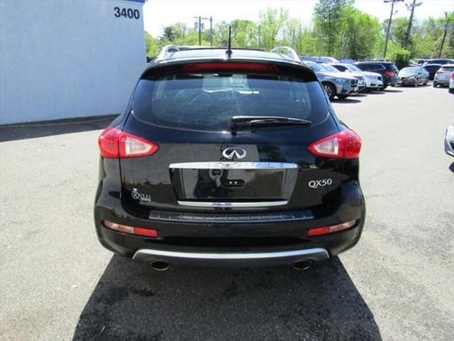 2017 INFINITI QX50 Base
