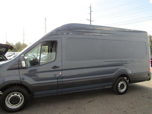 2019 Ford Transit-250 Base