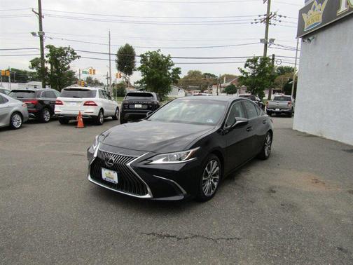 2019 Lexus ES 350 Premium