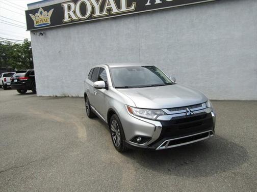 2020 Mitsubishi Outlander SEL
