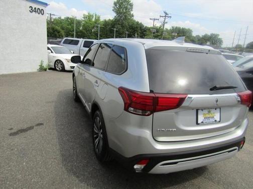2020 Mitsubishi Outlander SEL