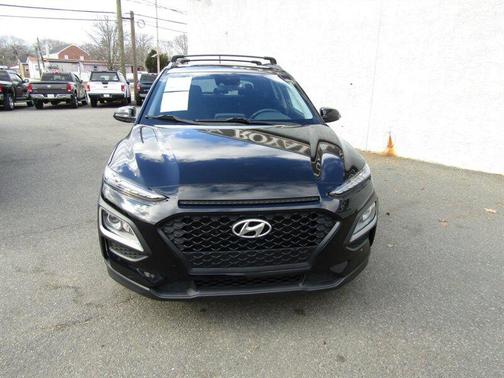 2021 Hyundai KONA SEL