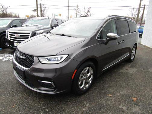 2022 Chrysler Pacifica Limited