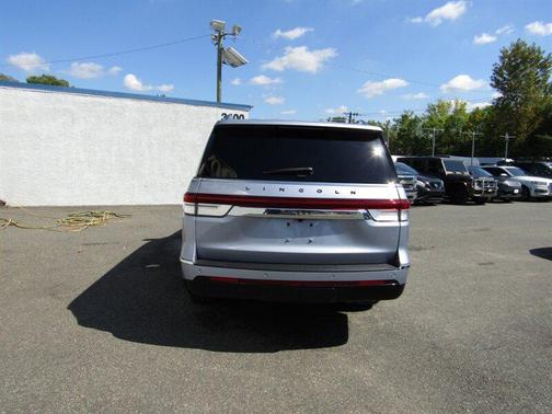 2024 Lincoln Navigator Black Label