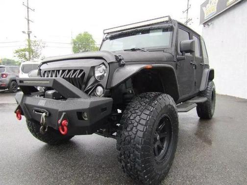 Black Clearcoat 2016 Jeep Wrangler Unlimited Sport