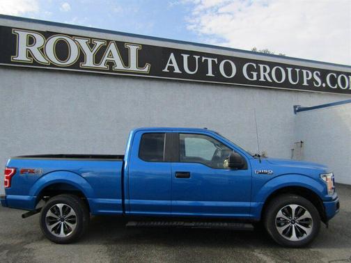 Blue 2019 Ford F-150 XL