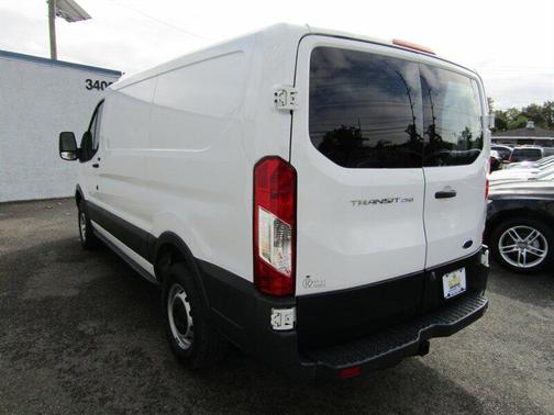 2016 Ford Transit-250 Base