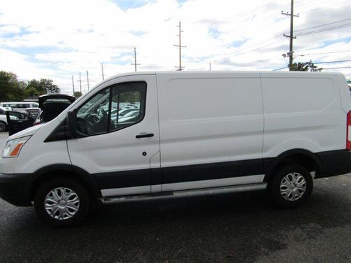 2018 Ford Transit-250 Base