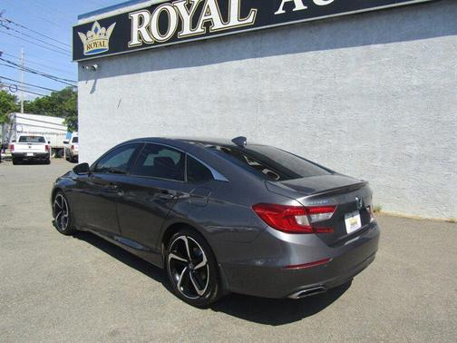 Lunar Silver Metallic 2018 Honda Accord Sport