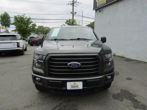 Gray 2017 Ford F-150 XLT