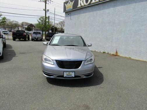 2014 Chrysler 200 Limited