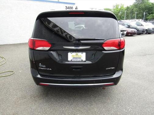 2018 Chrysler Pacifica Limited