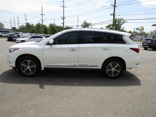 Majestic White 2019 INFINITI QX60 Luxe