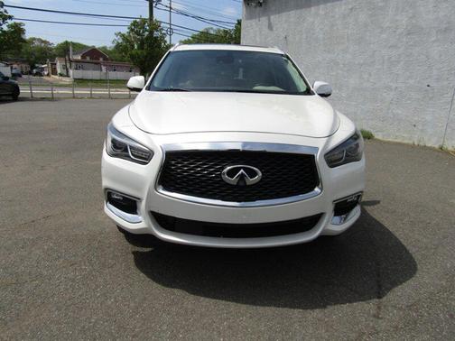Majestic White 2019 INFINITI QX60 Luxe