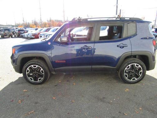 2017 Jeep Renegade Trailhawk