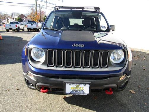 2017 Jeep Renegade Trailhawk