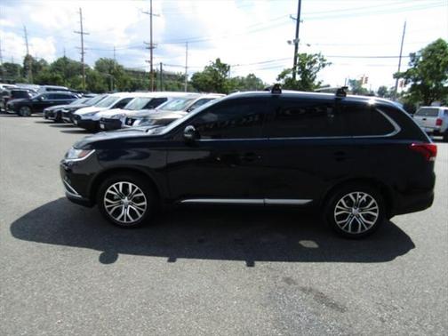 2017 Mitsubishi Outlander SEL