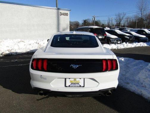 2023 Ford Mustang EcoBoost