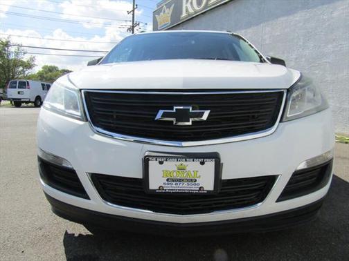 2017 Chevrolet Traverse LS