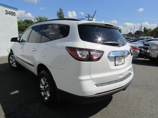 2017 Chevrolet Traverse LS