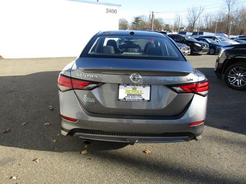 2022 Nissan Sentra SR