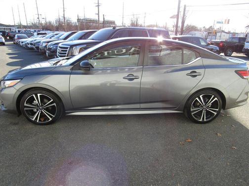 2022 Nissan Sentra SR
