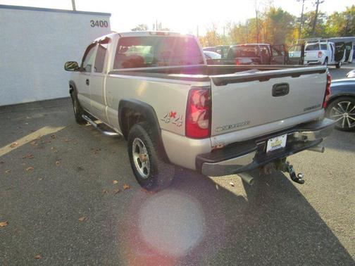 2004 Chevrolet Silverado 1500 LS Extended Cab