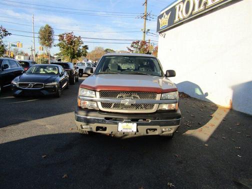 2004 Chevrolet Silverado 1500 LS Extended Cab