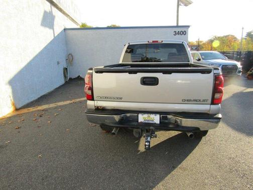 2004 Chevrolet Silverado 1500 LS Extended Cab