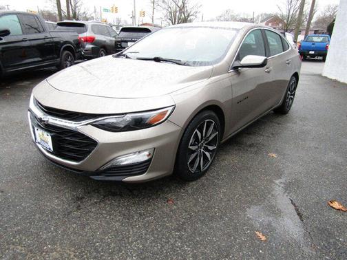 2023 Chevrolet Malibu FWD RS