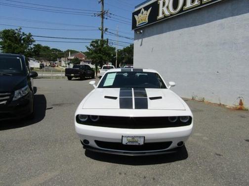 2016 Dodge Challenger SXT
