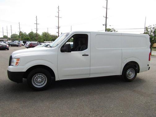 2017 Nissan NV Cargo NV2500 HD S V6