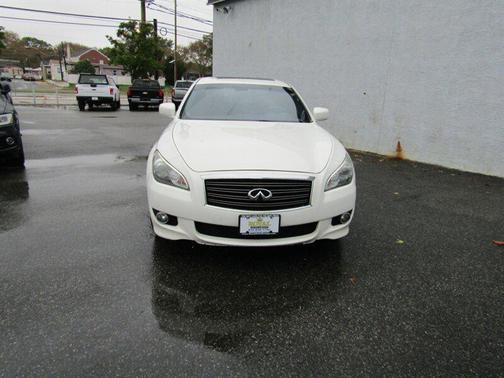 2014 INFINITI Q70 3.7X