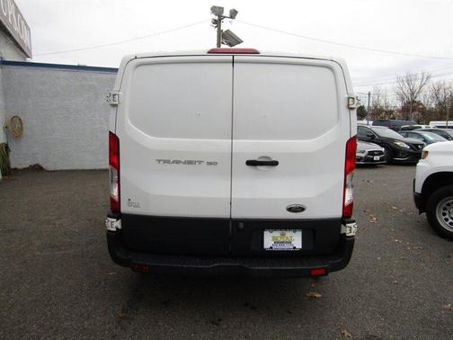 2017 Ford Transit-150 Base